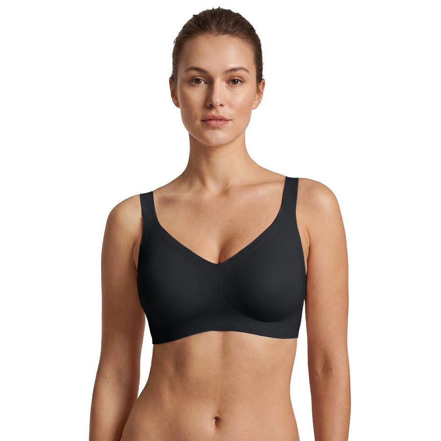 La brassière de maintien Koré portée, coloris noir