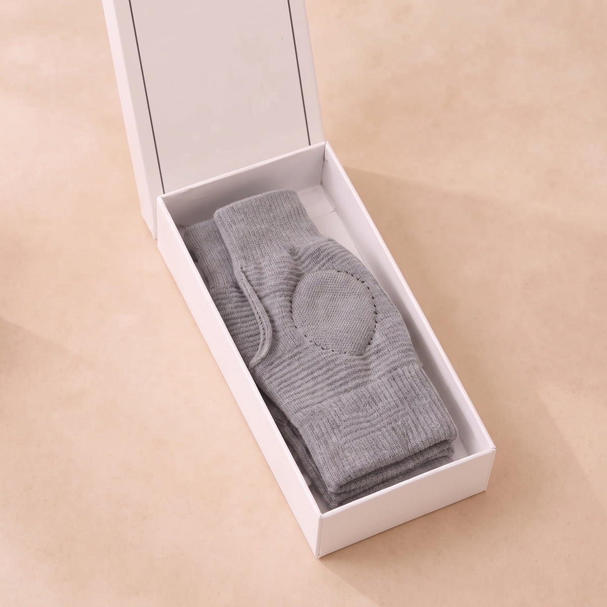 Le Koré Maille gris dans son coffret